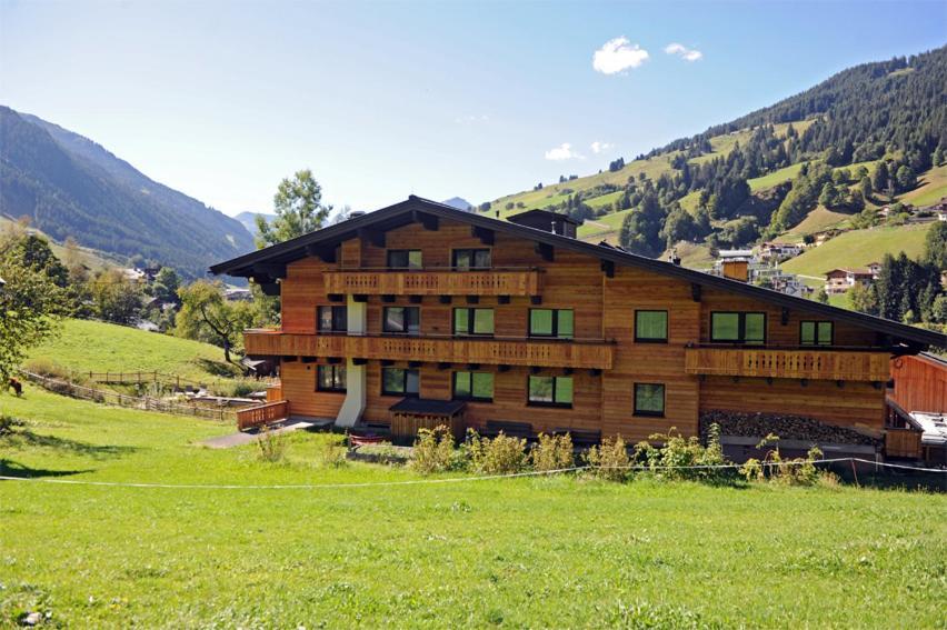 Ski In Ski Out Hotel Unterellmau Saalbach-Hinterglemm Ngoại thất bức ảnh